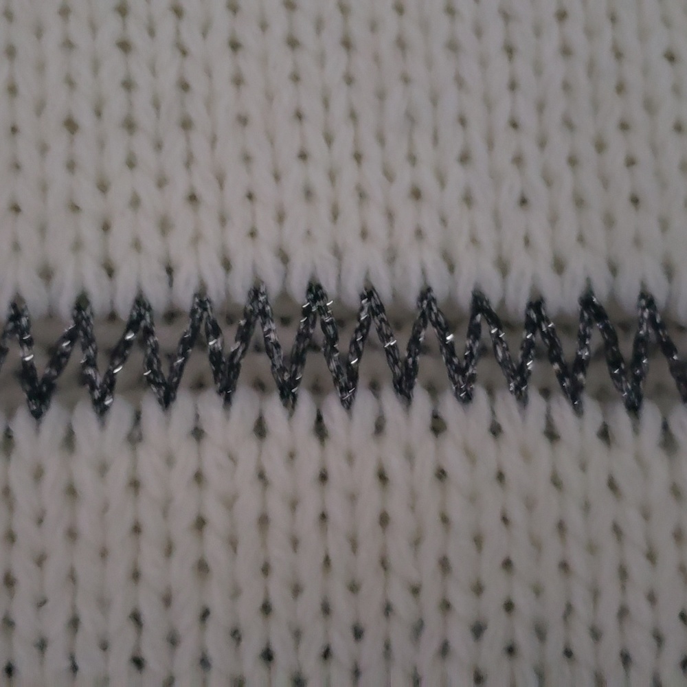 Sweater - Picture 3 of 6